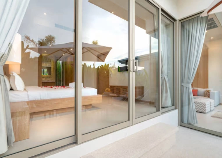 Sliding glass doors VS Aluminum door