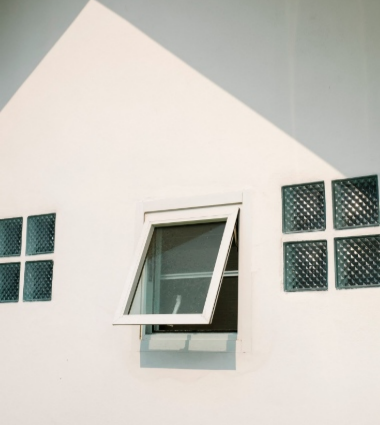 Are Replacement Awning Windows Truly More Energy-Efficient